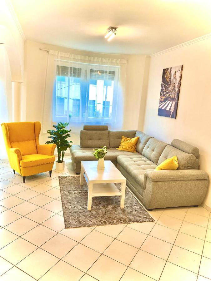 Mirell Apartman 세게드 외부 사진