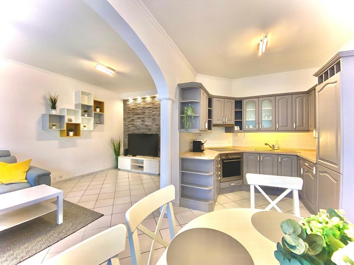 Mirell Apartman 세게드 외부 사진
