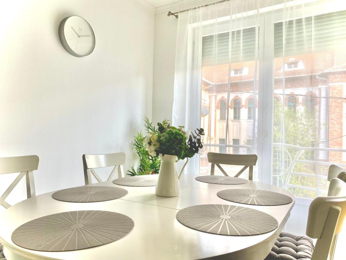 Mirell Apartman 세게드 외부 사진