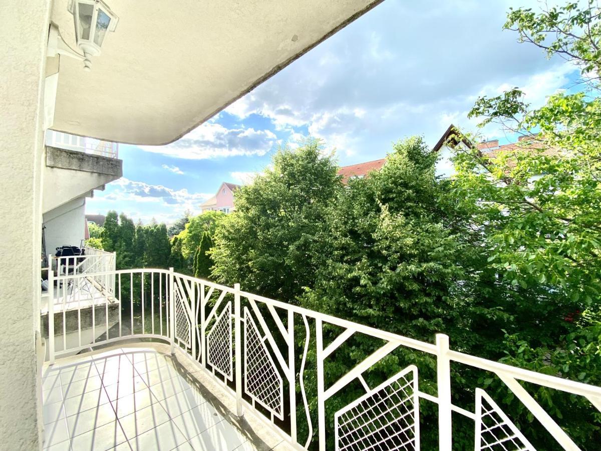 Mirell Apartman 세게드 외부 사진